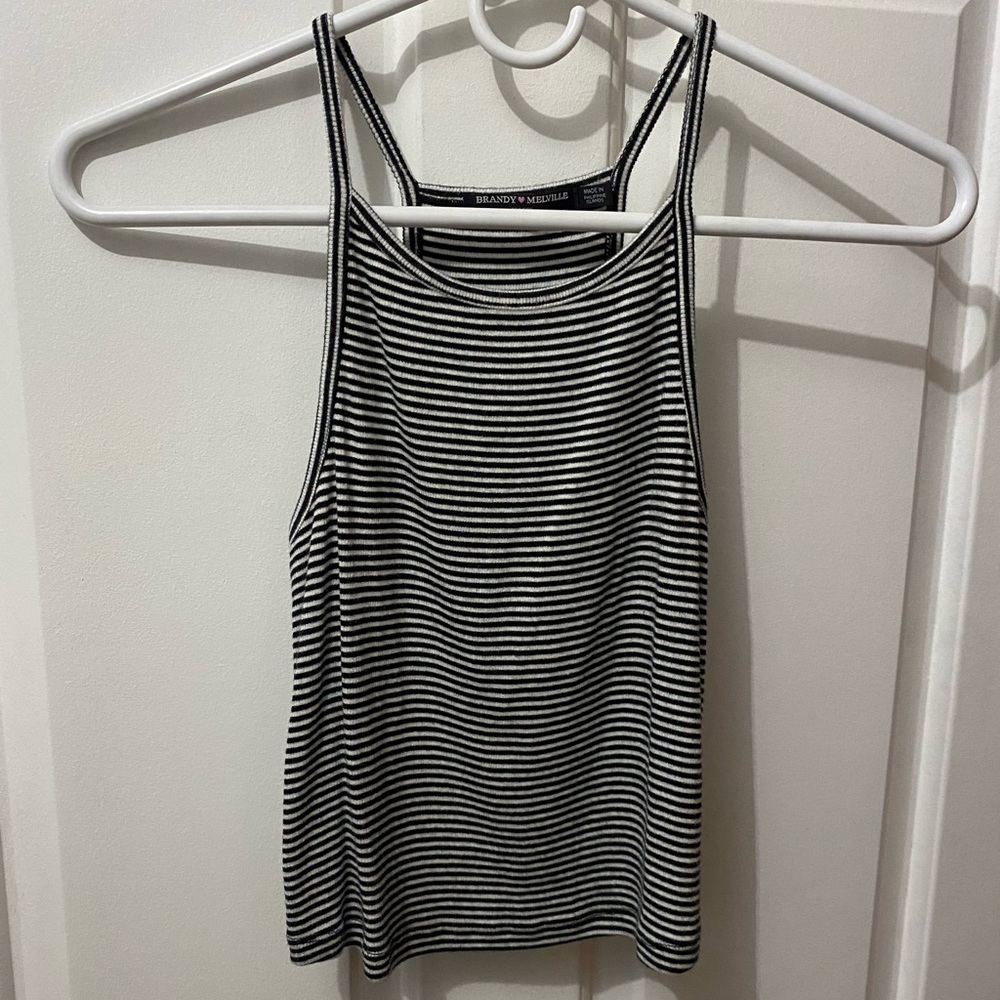 Brandy Melville comfy stretch crop top. Worn once & in great condition!